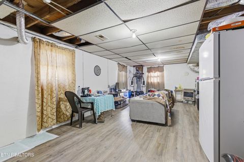 Tiny photo for 168 Childs Rd, Harriman, TN 37748 (MLS # 1333392)