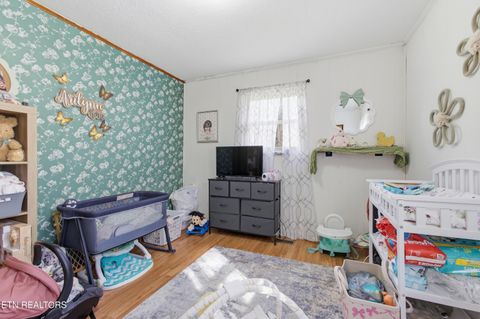 Tiny photo for 168 Childs Rd, Harriman, TN 37748 (MLS # 1333392)