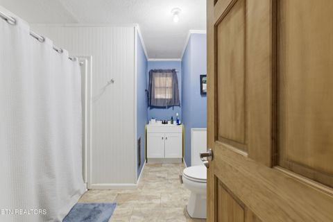 Tiny photo for 168 Childs Rd, Harriman, TN 37748 (MLS # 1333392)