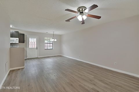 Tiny photo for 918 Chip Cove Lane, Knoxville, TN 37938 (MLS # 1334740)