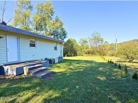 Tiny photo for 3957 Payne Hollow Rd, Walland, TN 37886 (MLS # 1358406)