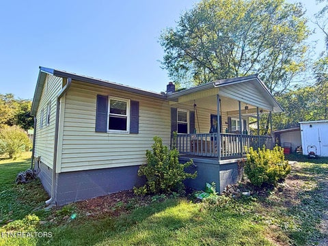 Tiny photo for 3957 Payne Hollow Rd, Walland, TN 37886 (MLS # 1358406)