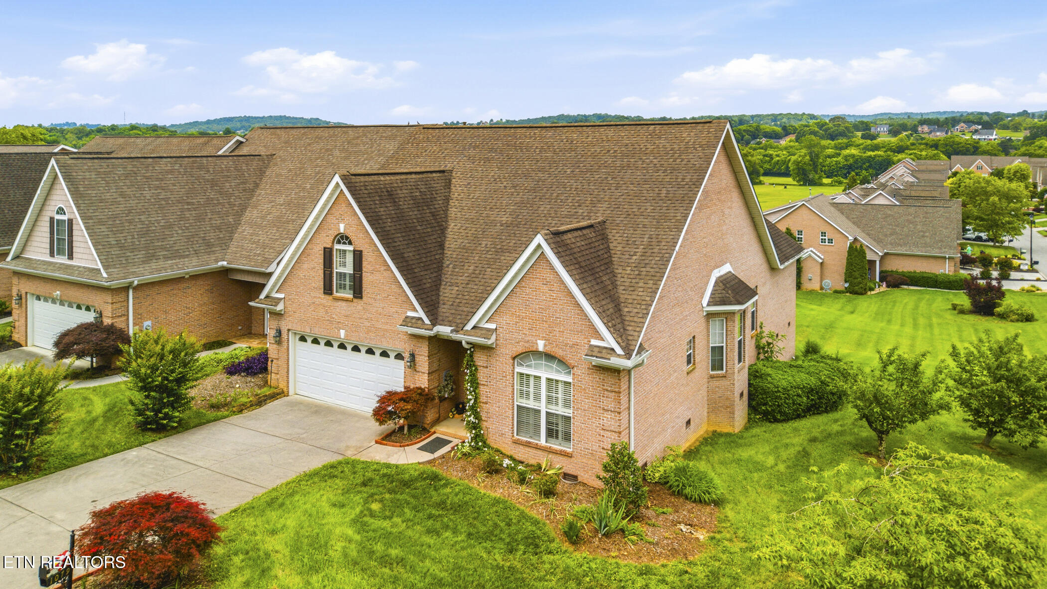 1079 Creekside Village Way