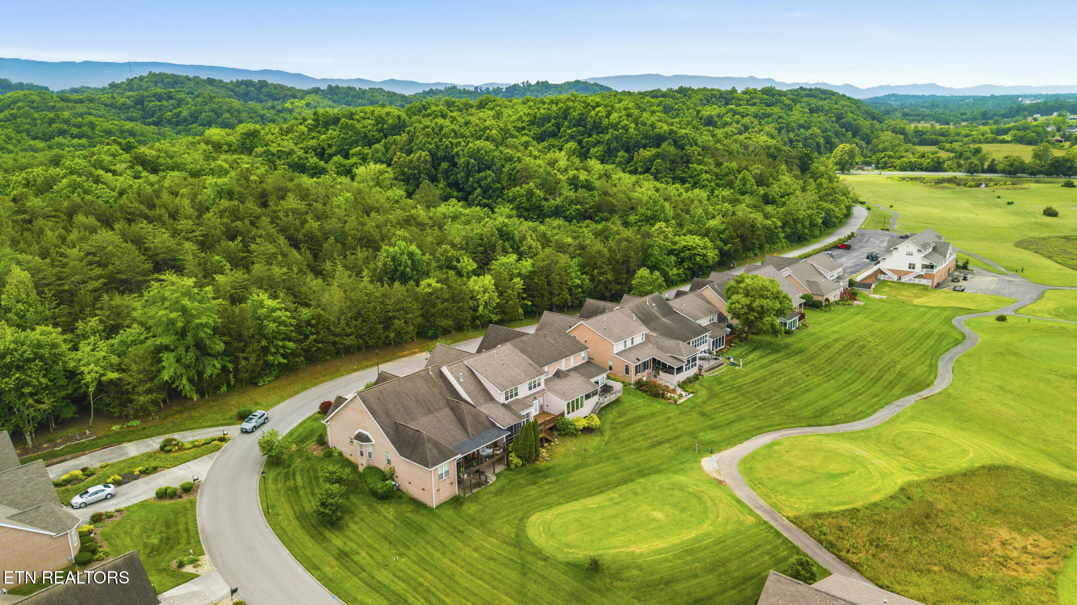 1079 Creekside Village Way