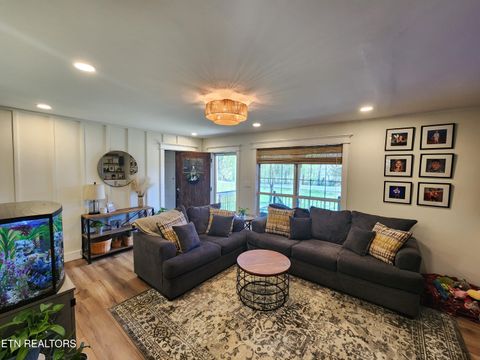 Tiny photo for 273 Vernie Lee Rd, Friendsville, TN 37737 (MLS # 1332488)