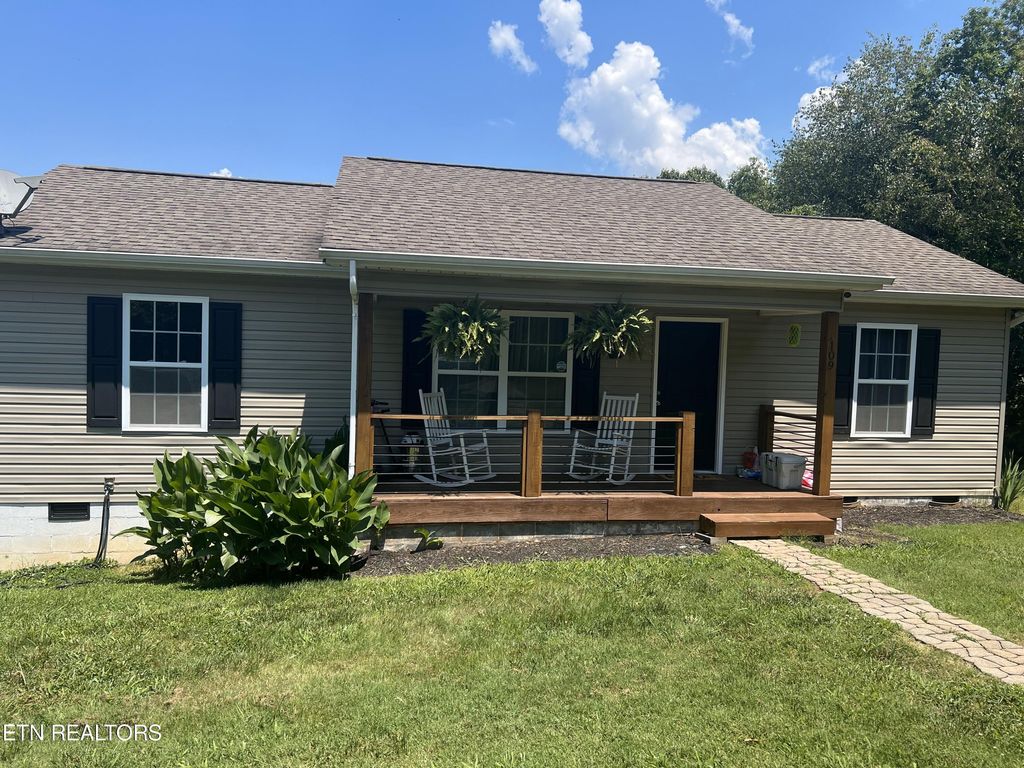 Photo of 109 Tucker Lane, Friendsville, TN 37737 (MLS # 1266366)