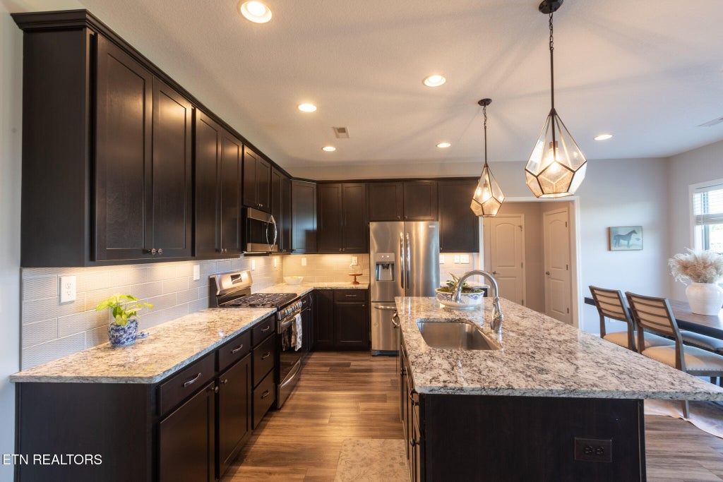 Photo of 1003 Springwood Lane, Maryville, TN 37801 (MLS # 1354904)