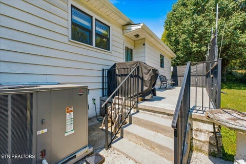 Tiny photo for 4607 Josephine Rd, Knoxville, TN 37918 (MLS # 1354638)