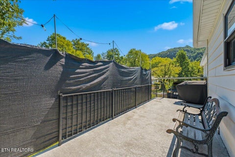 Tiny photo for 4607 Josephine Rd, Knoxville, TN 37918 (MLS # 1354638)