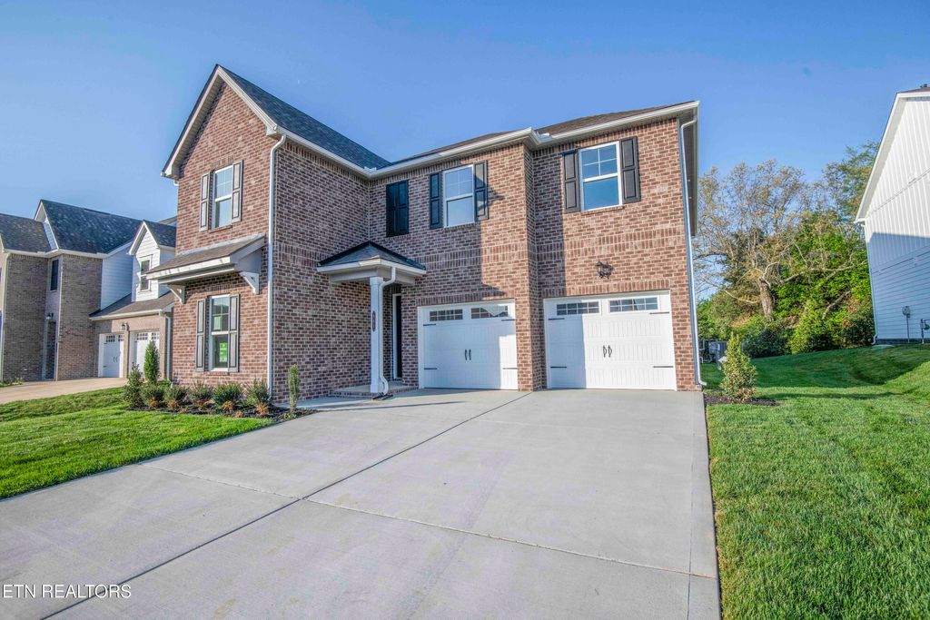 Photo of 465 Ivey Farms Road (Lot 67), Farragut, TN 37934 (MLS # 1333529)