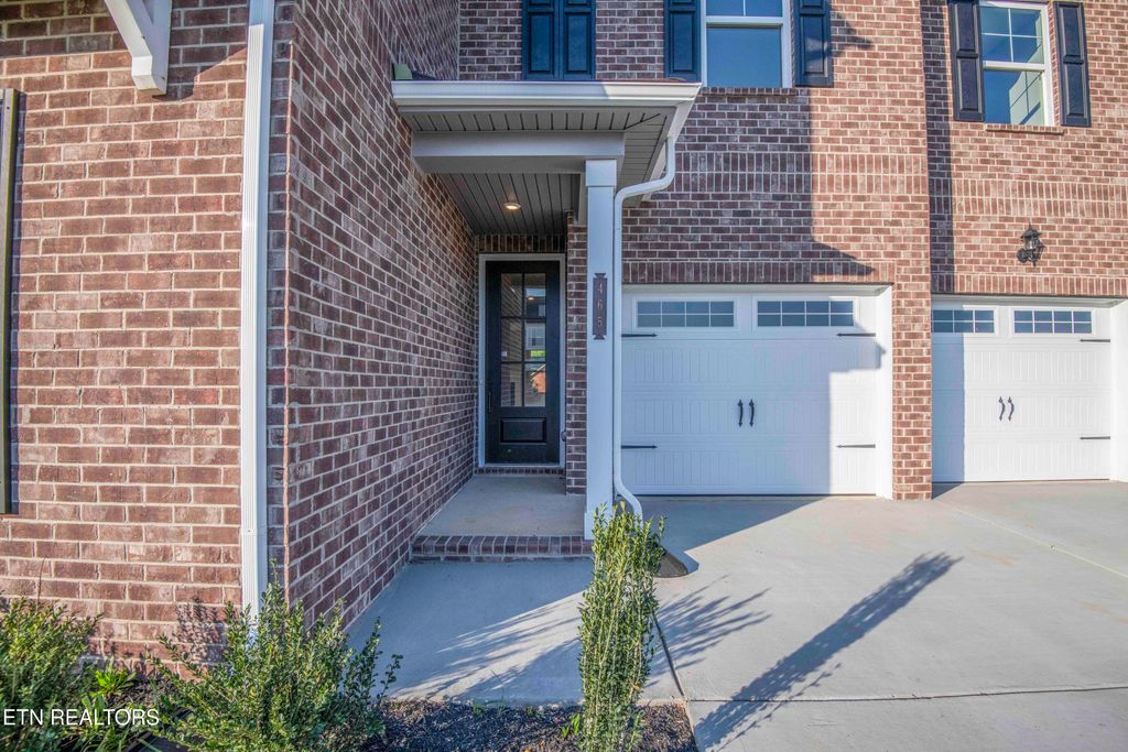 Photo of 465 Ivey Farms Road (Lot 67), Farragut, TN 37934 (MLS # 1333529)