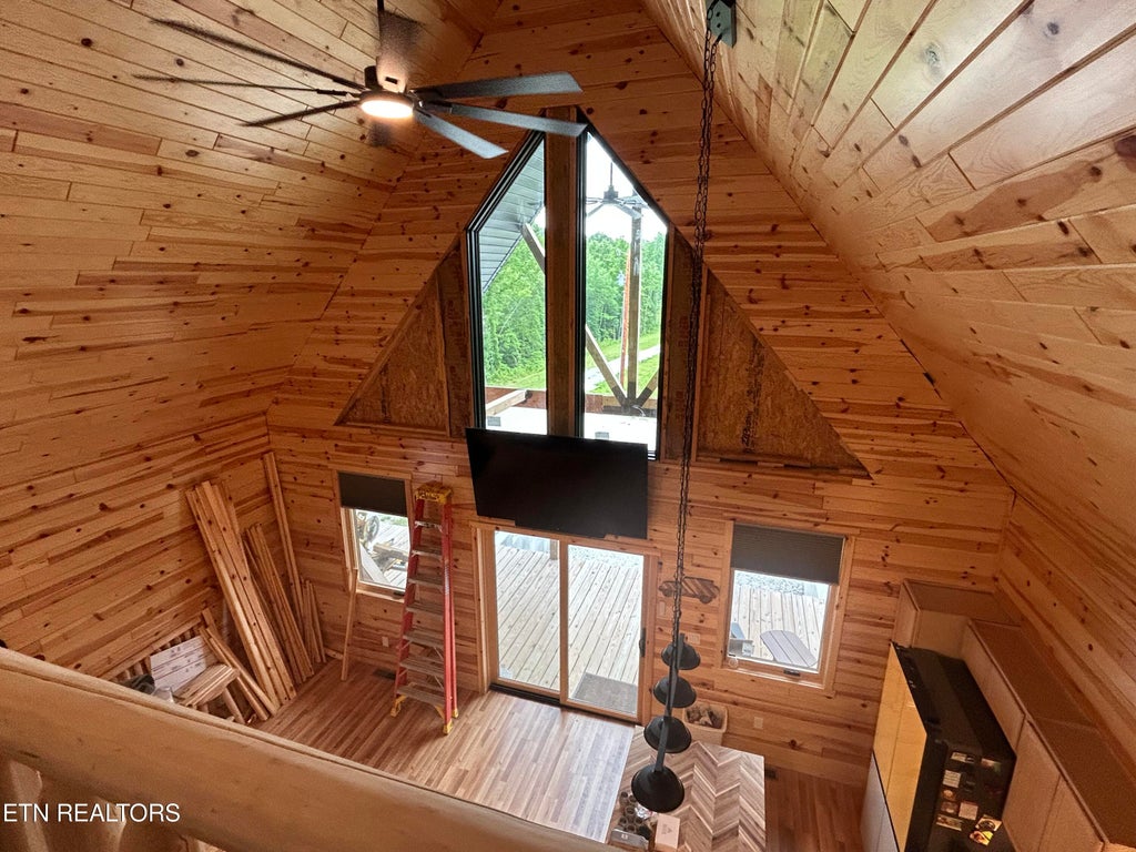 Photo of 386 Higby Pvt Rd, Robbins, TN 37852 (MLS # 1352843)