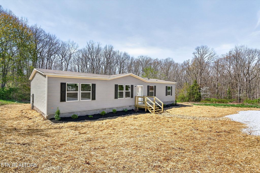 Photo of 223 Dublin Drive, Crossville, TN 38572 (MLS # 1336065)