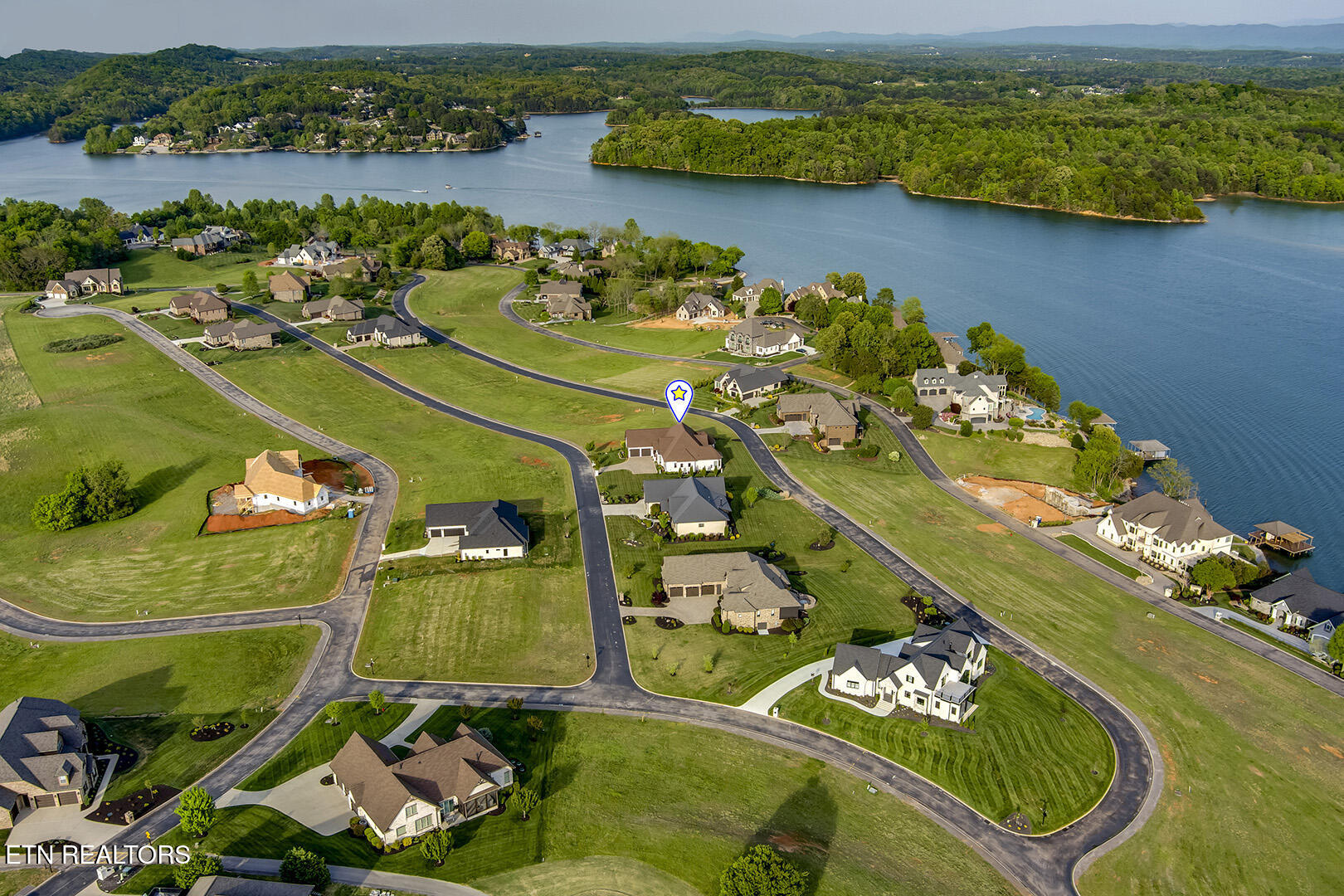 Vonore, Tennessee, 37885, United States, 3 Bedrooms Bedrooms, ,3 BathroomsBathrooms,Residential,Active,2041812