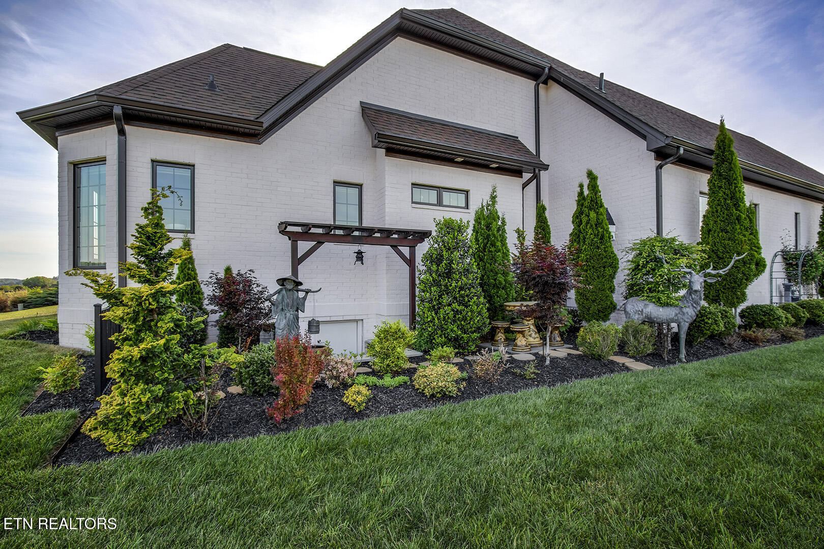 Vonore, Tennessee, 37885, United States, 3 Bedrooms Bedrooms, ,3 BathroomsBathrooms,Residential,Active,2041812