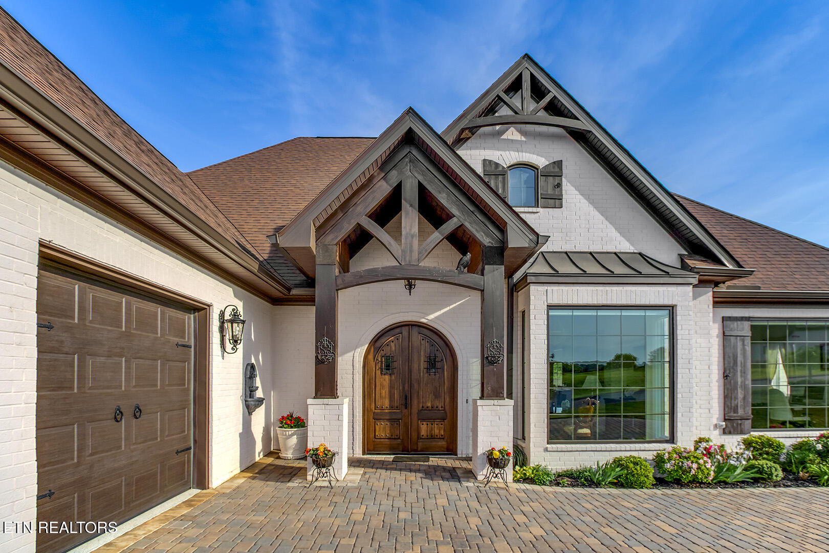 Vonore, Tennessee, 37885, United States, 3 Bedrooms Bedrooms, ,3 BathroomsBathrooms,Residential,Active,2041812