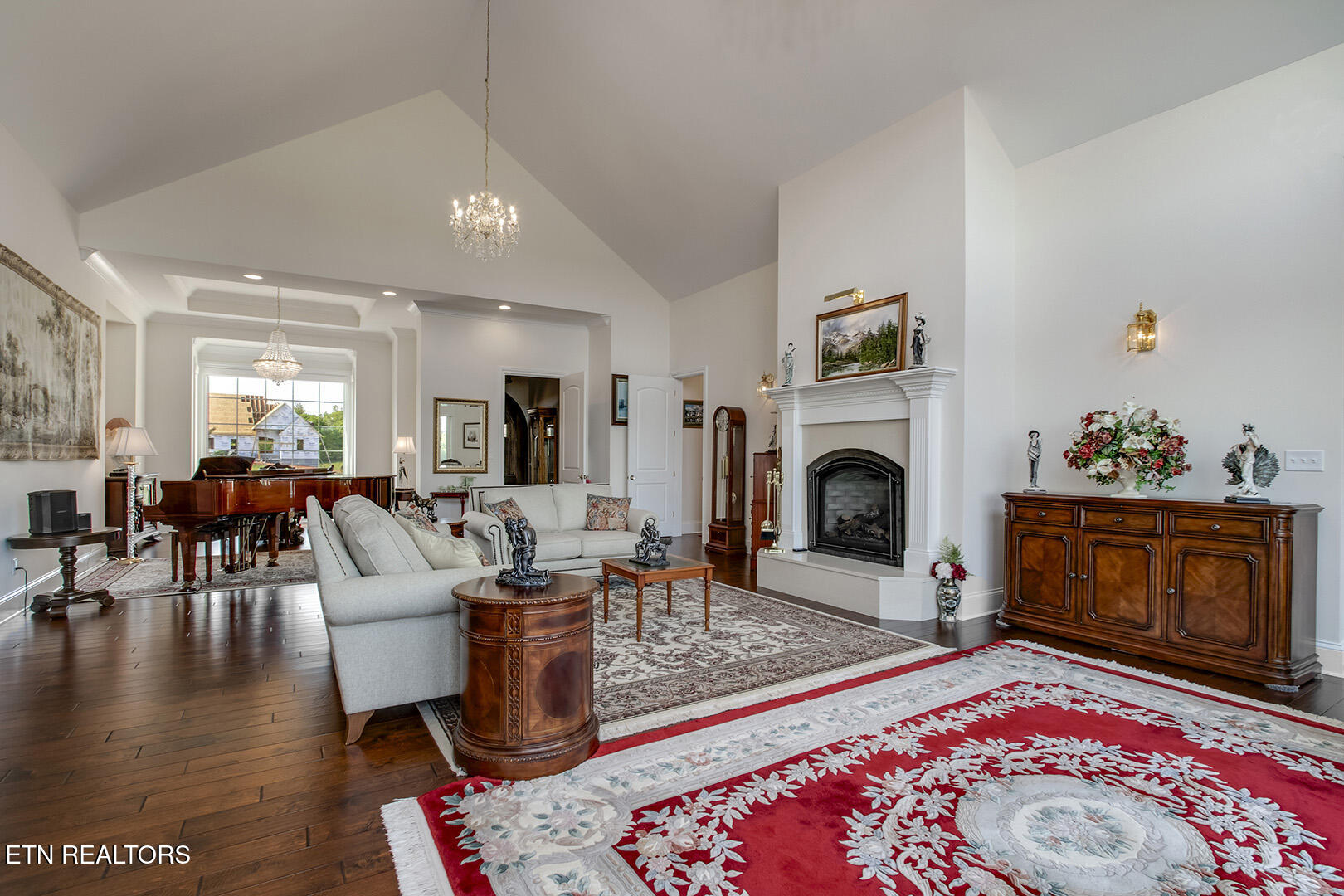Vonore, Tennessee, 37885, United States, 3 Bedrooms Bedrooms, ,3 BathroomsBathrooms,Residential,Active,2041812