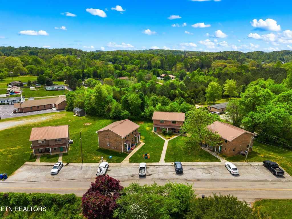 Photo of 3229 Blue Springs Rd, Strawberry Plains, TN 37871 (MLS # 1338969)