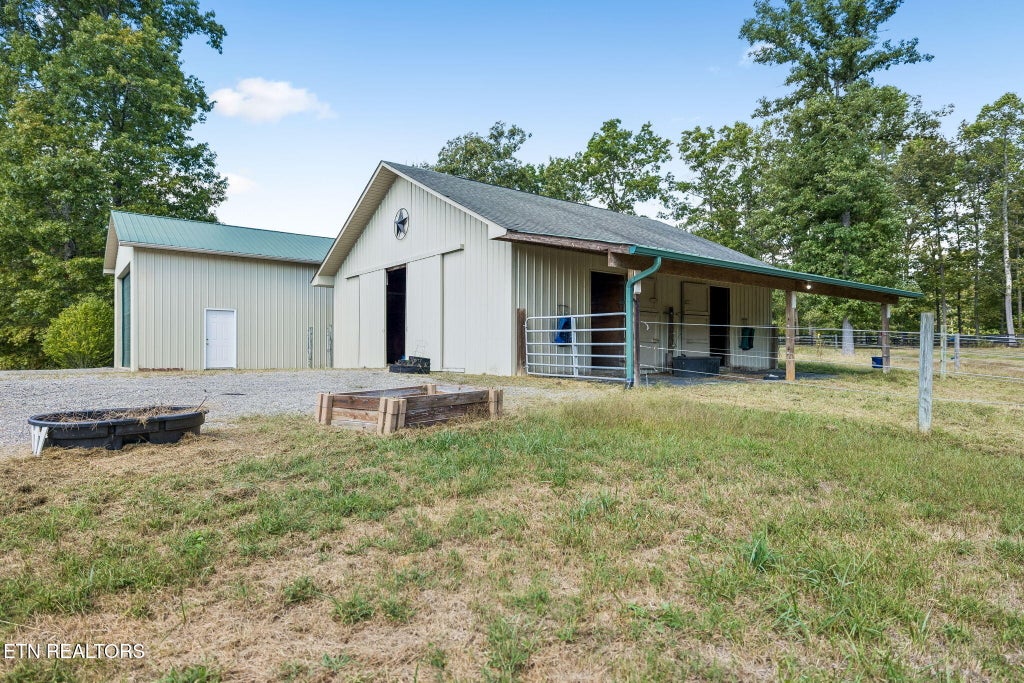 Photo of 491 Crestwood Drive, Jamestown, TN 38556 (MLS # 1357809)