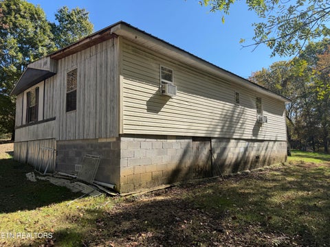 Tiny photo for 825 Ridge Gap Rd, Rockwood, TN 37854 (MLS # 1360085)