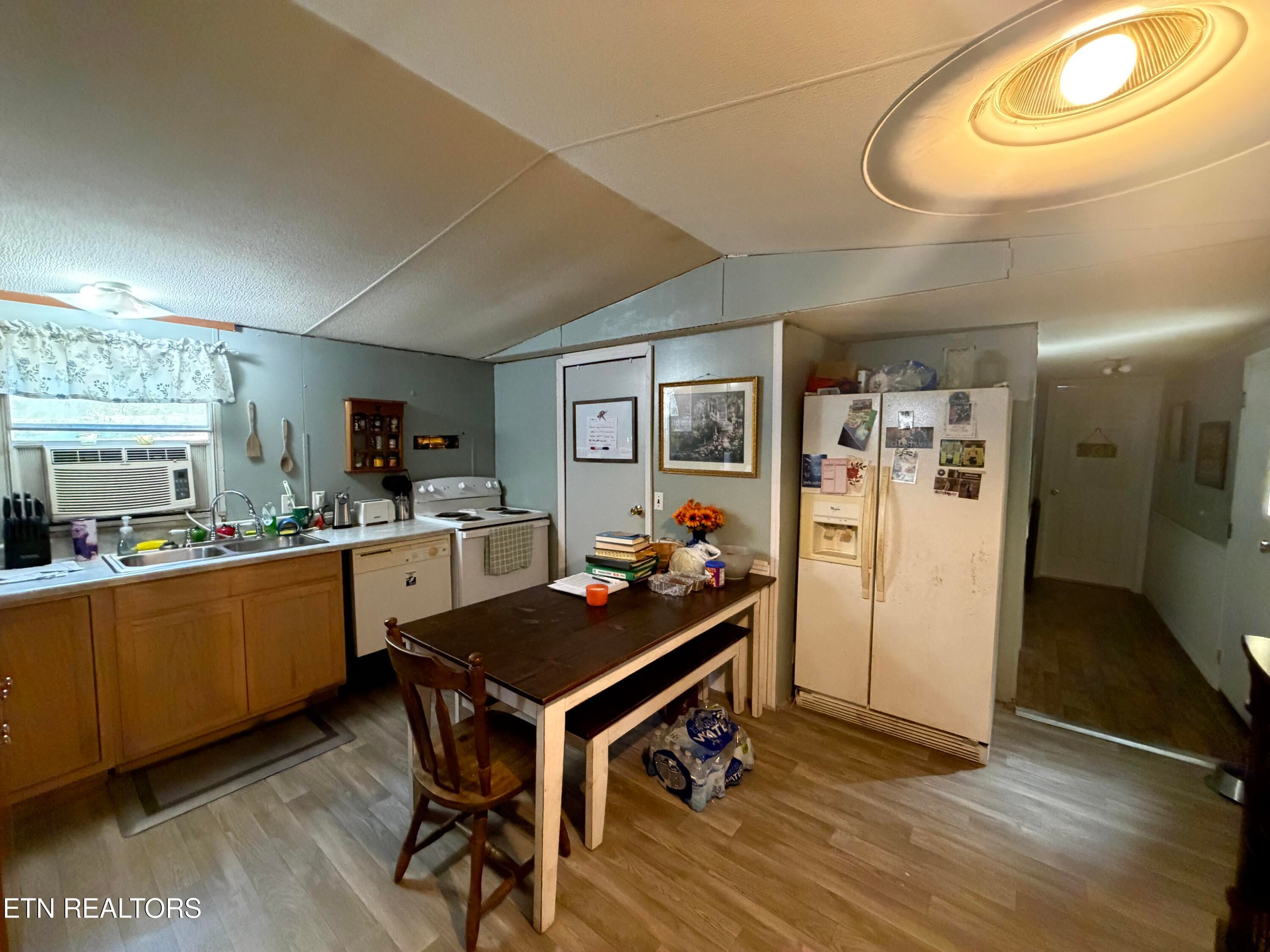 825 Ridge Gap Rd