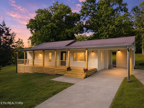 Photo of 1016 Artella Drive, Knoxville, TN 37920 (MLS # 1338976)