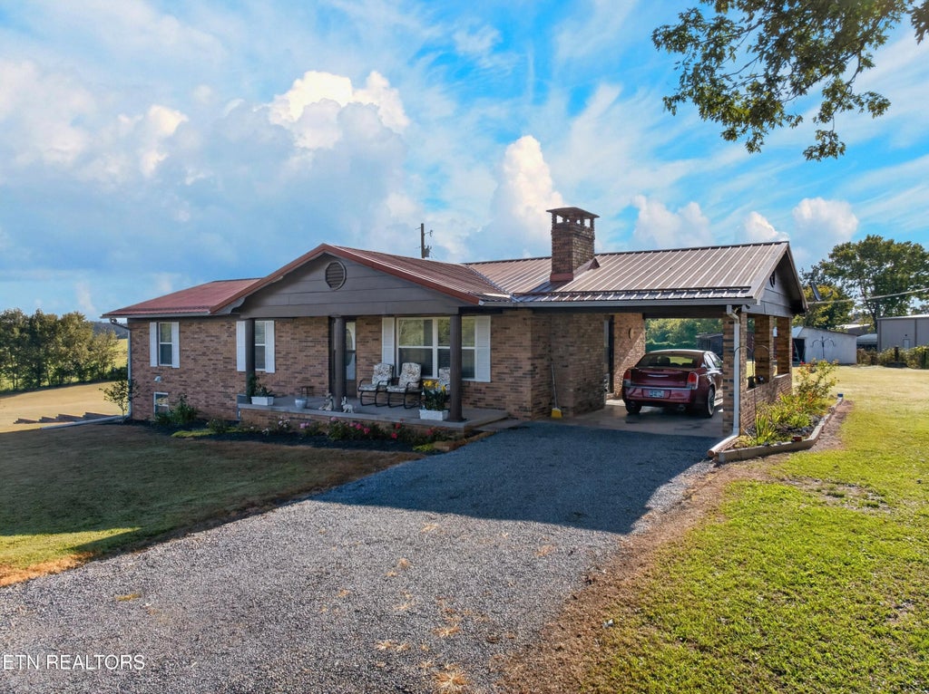 Photo of 272 Simpson Rd, Whitesburg, TN 37891 (MLS # 1357836)