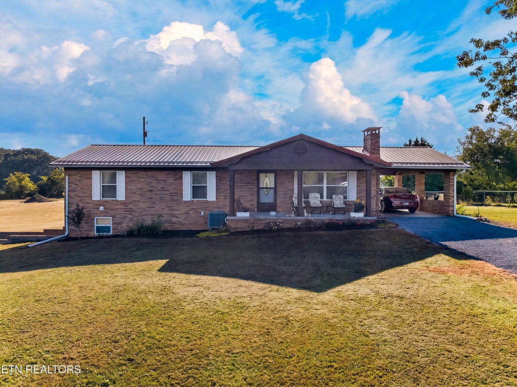 Photo of 272 Simpson Rd, Whitesburg, TN 37891 (MLS # 1357836)