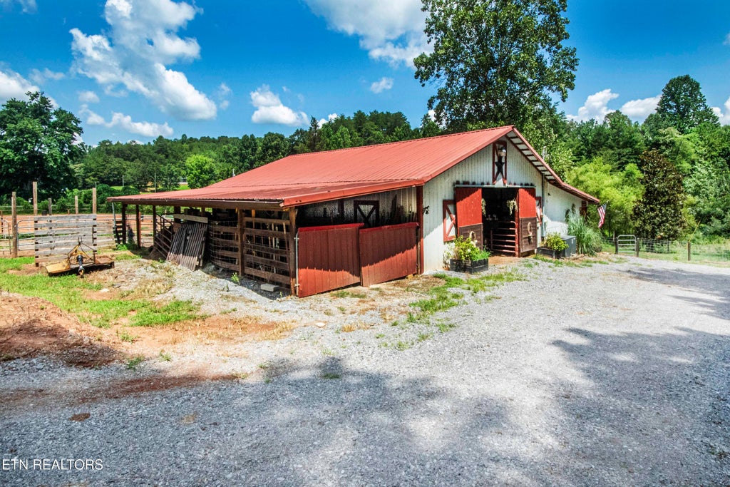Photo of 598 Griffith Branch Rd, Madisonville, TN 37354 (MLS # 1358727)
