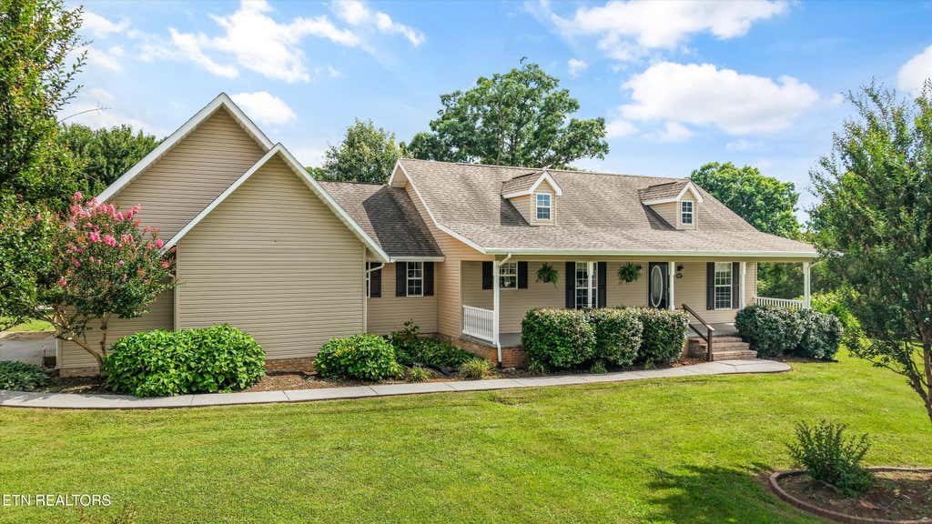 Photo of 2707 Lady Bug Lane, Maryville, TN 37803 (MLS # 1345476)