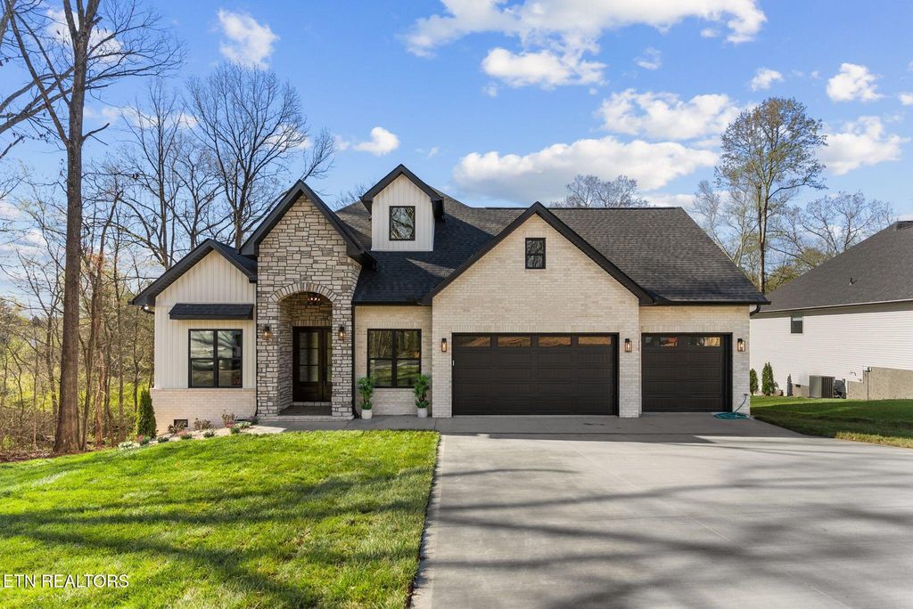 Photo of 108 Doya Lane, Loudon, TN 37774 (MLS # 1335501)