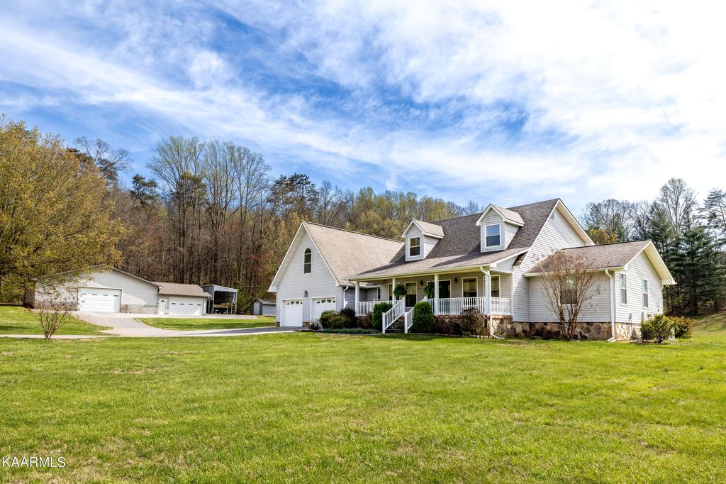 Photo of 150 Goldenrod Lane, Friendsville, TN 37737 (MLS # 1222270)