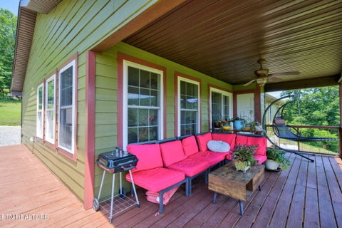 Tiny photo for 1252 (15 Acres) Shellotte Loop Loop, Pall Mall, TN 38577 (MLS # 1357501)