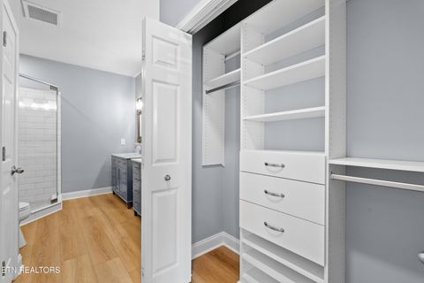 Tiny photo for 555 Rarity Bay Pkwy #106, Vonore, TN 37885 (MLS # 1335442)