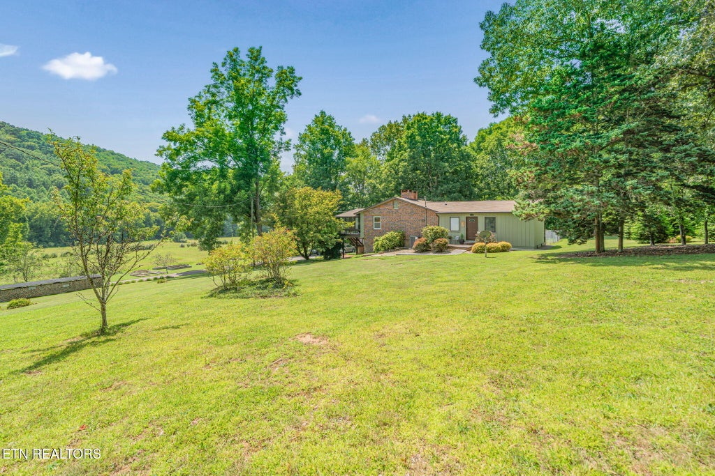 Photo of 150 Dug Ridge Rd, Kingston, TN 37763 (MLS # 1352319)