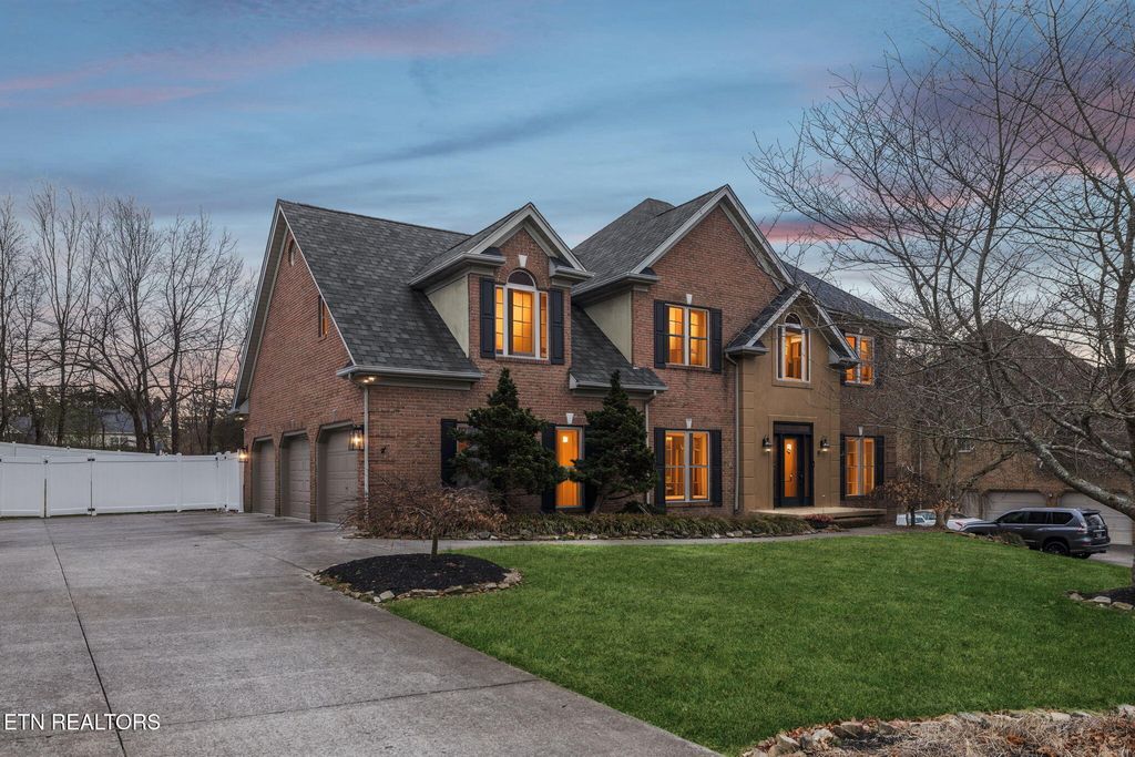 Photo of 1330 Berkley Hills Lane, Powell, TN 37849 (MLS # 1326442)