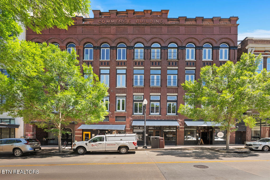 122 S Gay St 404