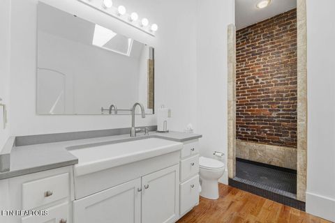 Tiny photo for 122 S Gay St #404, Knoxville, TN 37902 (MLS # 1341663)