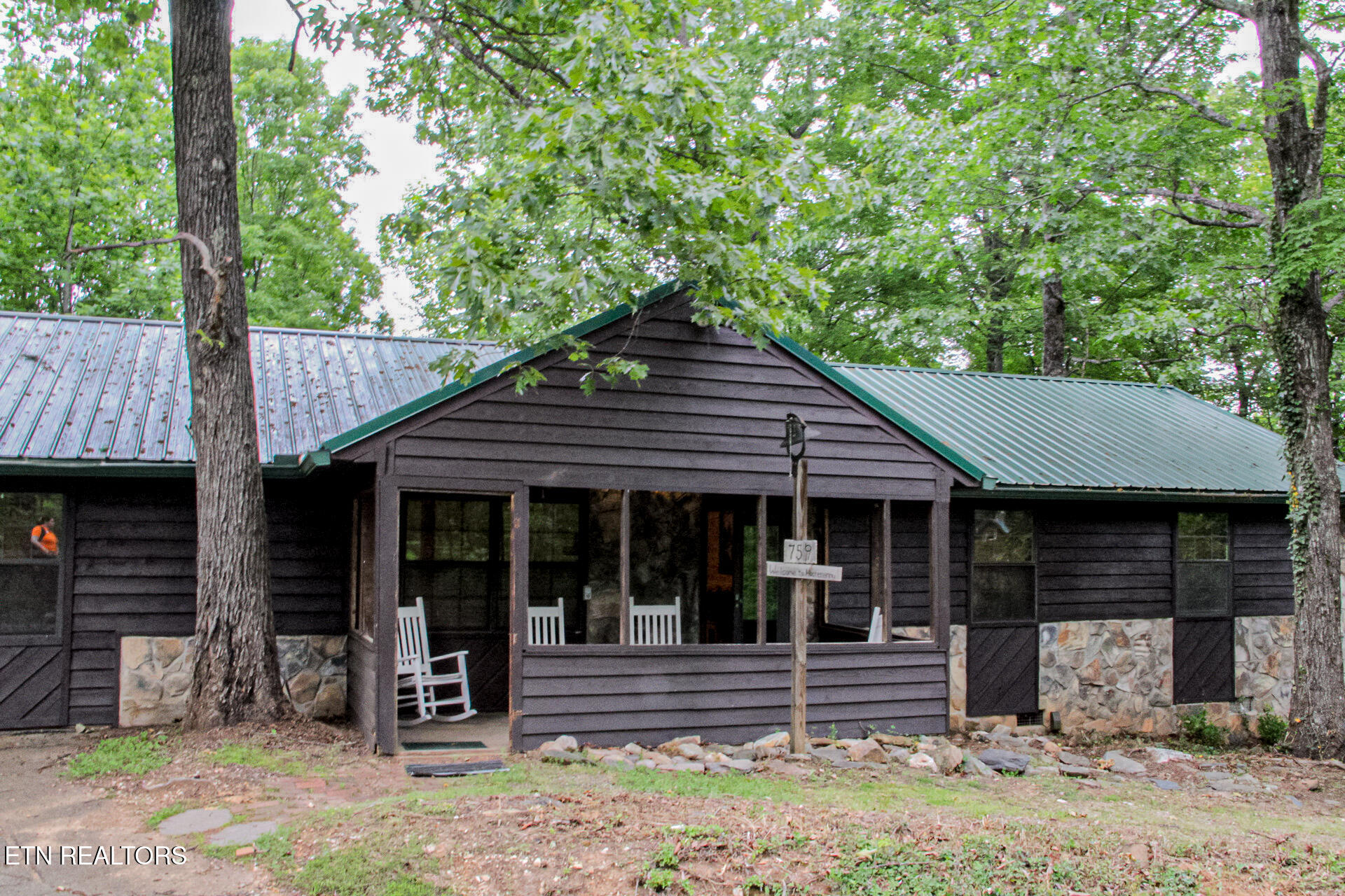 759 Ridgefield Drive