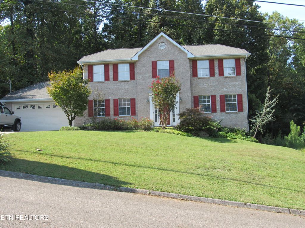 Photo of 5700 Timbercrest Tr, Knoxville, TN 37909 (MLS # 1315446)