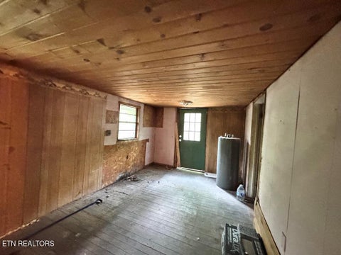 Tiny photo for 765 Sleepy Hollow Rd, Jamestown, TN 38556 (MLS # 1355534)