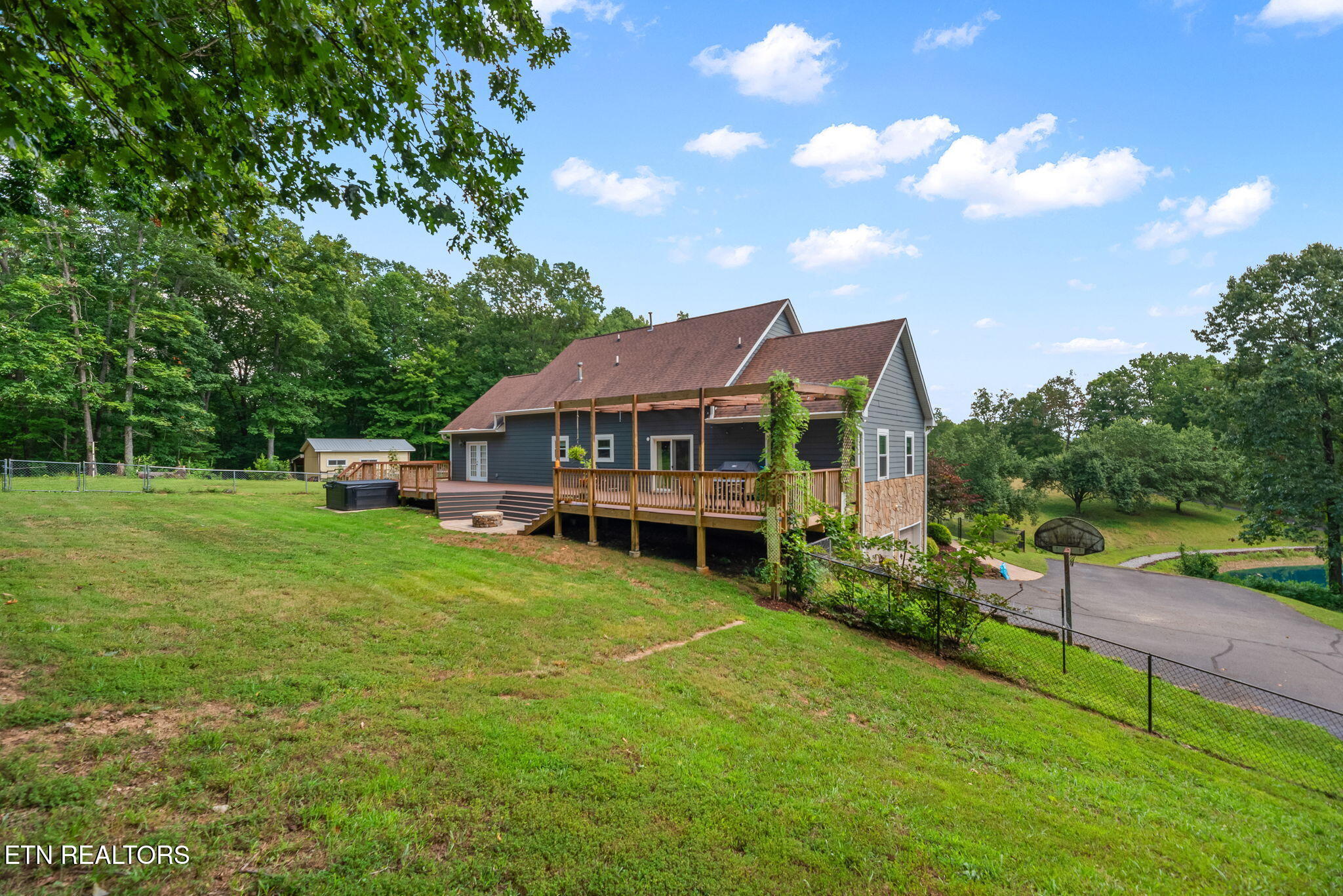 195 Coleman Lane