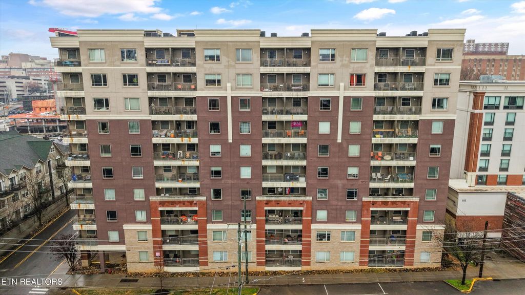 Photo of 1735 Lake Ave #201, Knoxville, TN 37916 (MLS # 1329963)