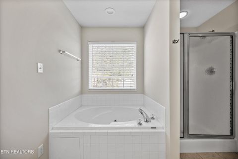 Tiny photo for 500 Mountain Pass Lane, Knoxville, TN 37923 (MLS # 1327882)