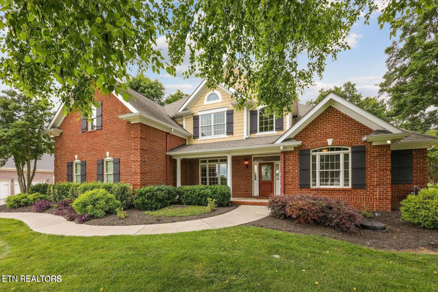 769 Oak Chase Blvd