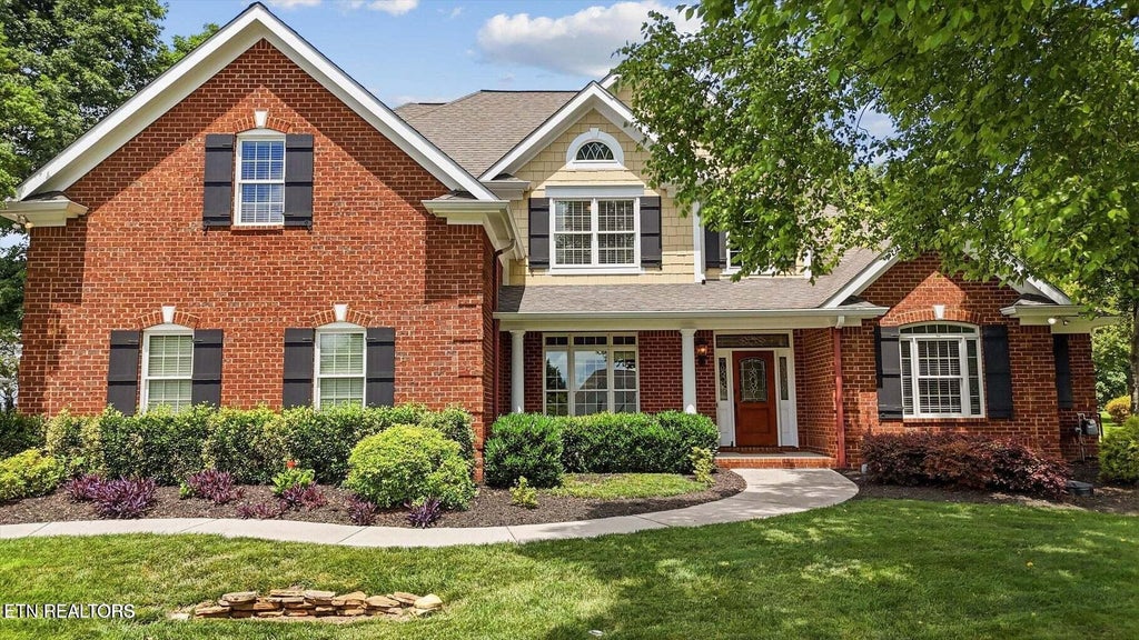 Photo of 769 Oak Chase Blvd, Lenoir City, TN 37772 (MLS # 1353910)