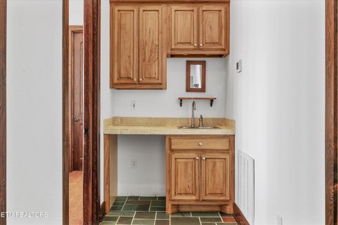 Tiny photo for 265 E Shore Drive, Rockwood, TN 37854 (MLS # 1319416)