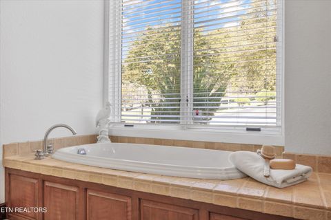 Tiny photo for 265 E Shore Drive, Rockwood, TN 37854 (MLS # 1319416)