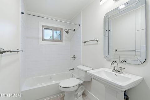 Tiny photo for 1324 Huntington Rd, Knoxville, TN 37919 (MLS # 1346632)