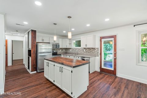 Tiny photo for 1324 Huntington Rd, Knoxville, TN 37919 (MLS # 1346632)